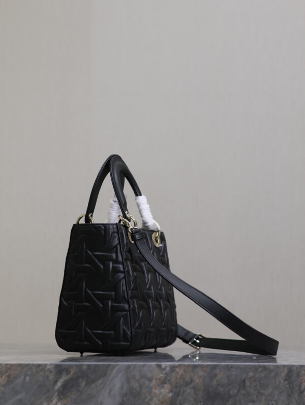 Medium Lady Dior Bag