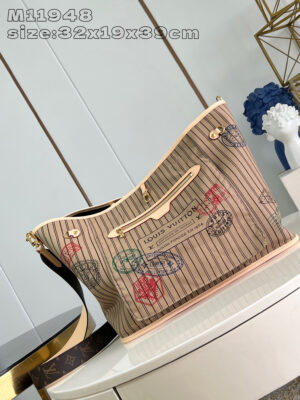 Louis Vuitton Neverfull Bandoulière Inside Out GM Bag