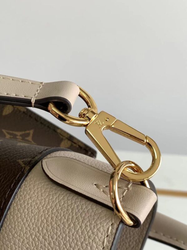 Louis Vuitton On My Side PM