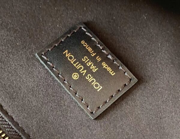 Louis Vuitton On My Side PM
