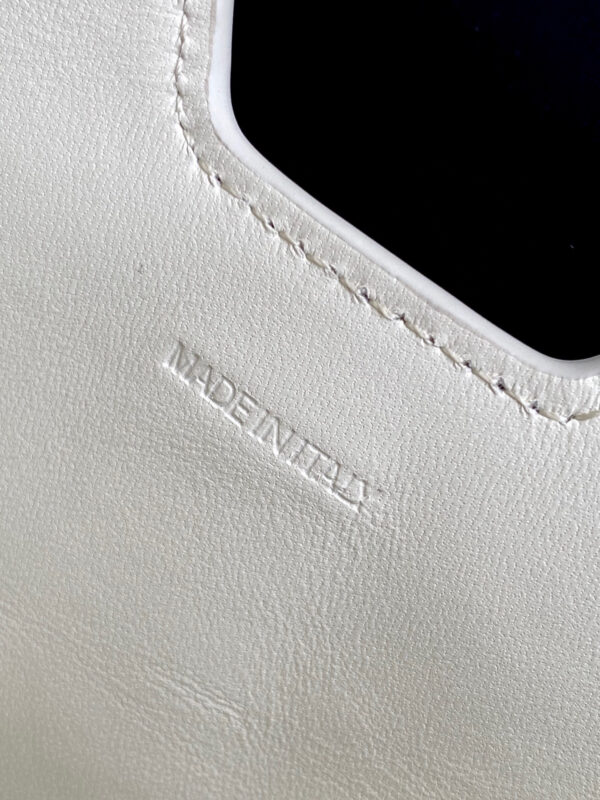 Celine SMALL CAMILLE 16 SOFT BAG IN SMOOTH CALFSKIN