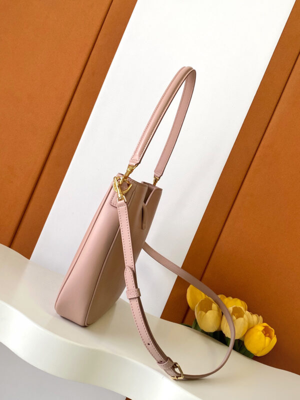 Celine SMALL CAMILLE 16 SOFT BAG IN SMOOTH CALFSKIN