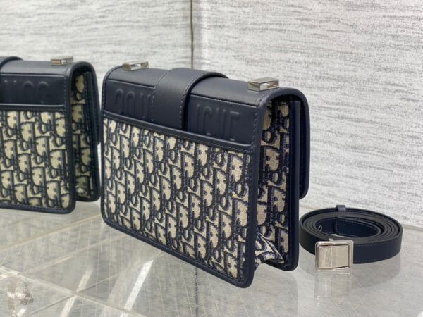 Dior 30 Montaigne Bag