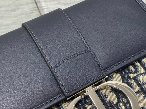 Dior 30 Montaigne Bag