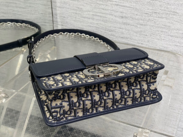 Dior 30 Montaigne Chain Bag