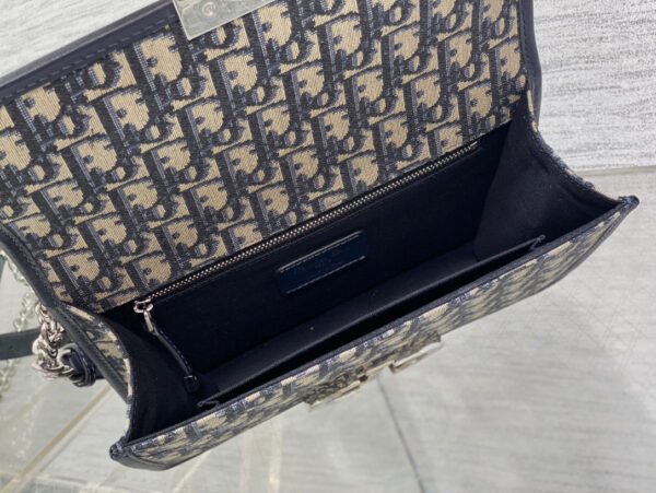Dior 30 Montaigne Chain Bag
