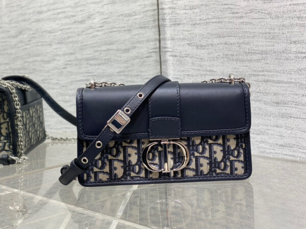 Dior 30 Montaigne Chain Bag