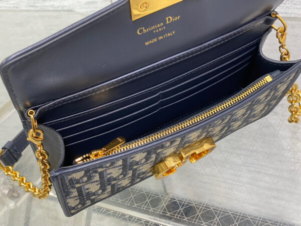 Dior Miss Montaigne WOC