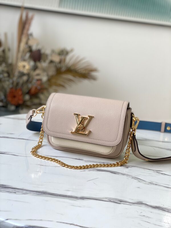 Louis Vuitton Lockme Tender