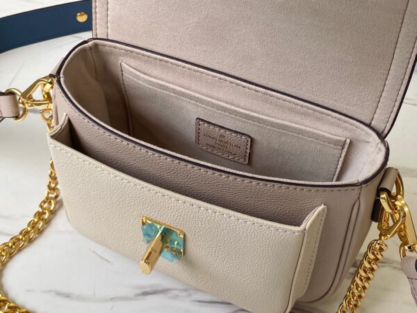 Louis Vuitton Lockme Tender