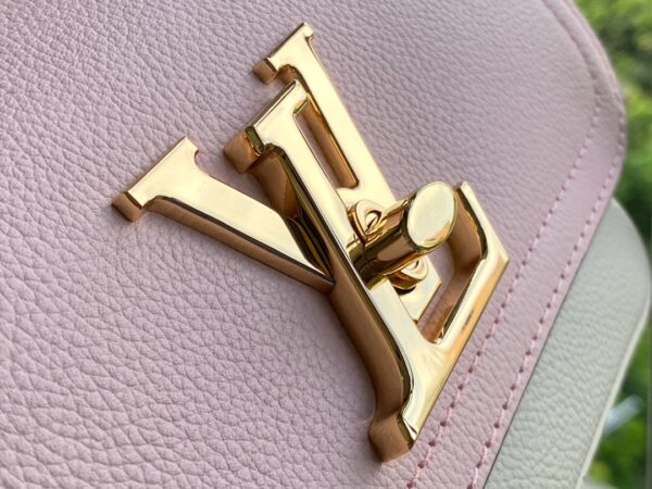 Louis Vuitton Lockme Tender
