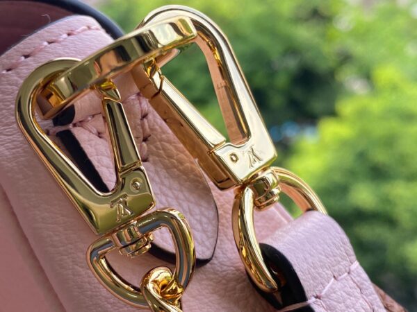 Louis Vuitton Lockme Tender