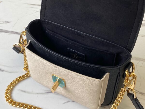 Louis Vuitton Lockme Tender