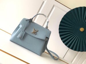 Louis Vuitton Sac Lockme BB