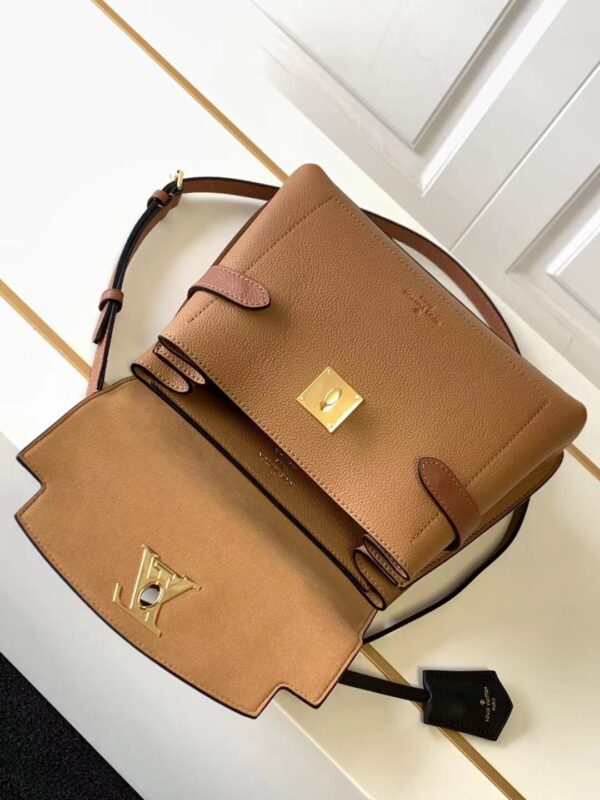 Louis Vuitton Sac Lockme BB