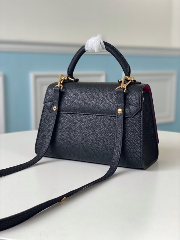Louis Vuitton Twist One Handle