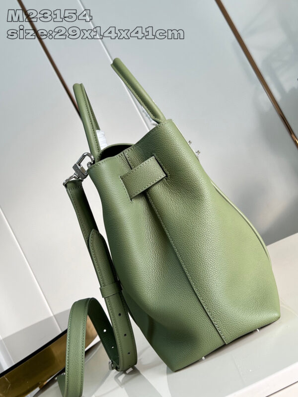 Louis Vuitton Georges MM Tote Bag