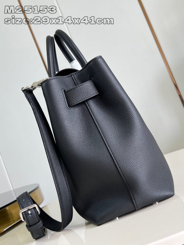 Louis Vuitton Georges MM Tote Bag