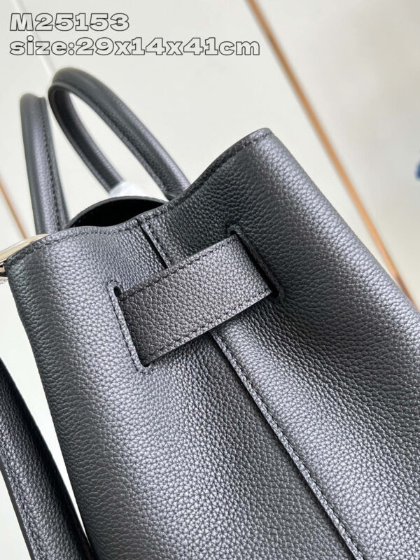Louis Vuitton Georges MM Tote Bag
