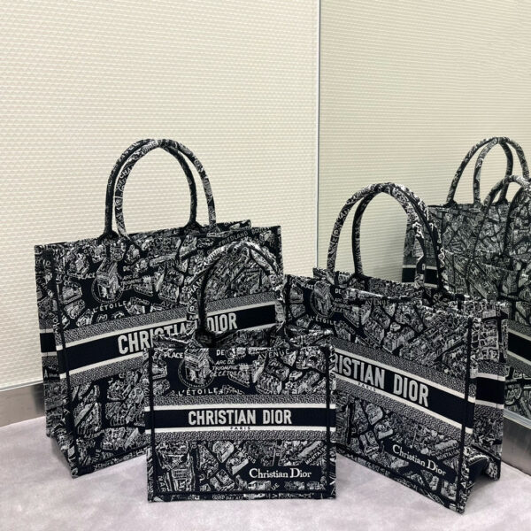 MEDIUM DIOR BOOK TOTE