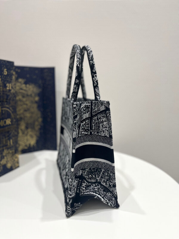 MEDIUM DIOR BOOK TOTE