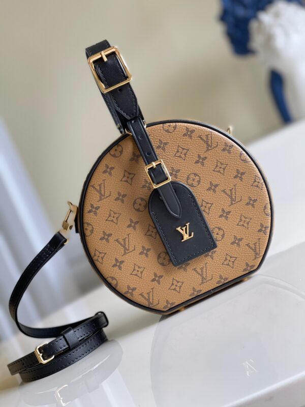 Louis Vuitton Petite Boite Chapeau