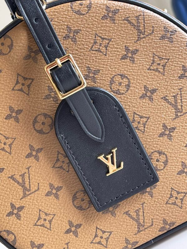 Louis Vuitton Petite Boite Chapeau