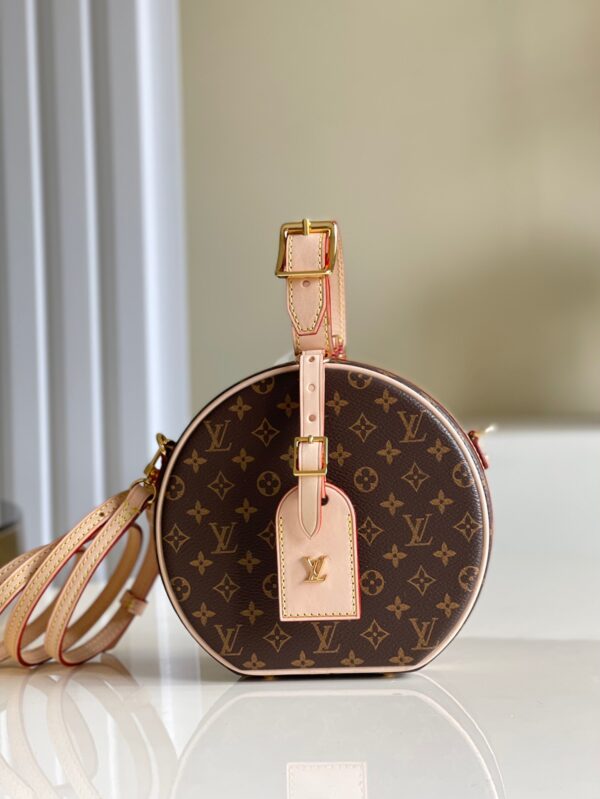 Louis Vuitton Petite Boite Chapeau