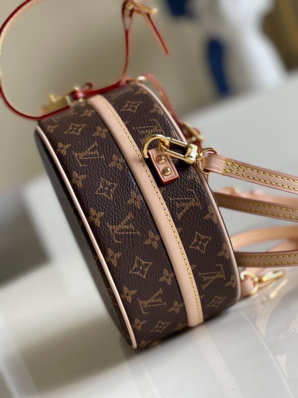 Louis Vuitton Petite Boite Chapeau