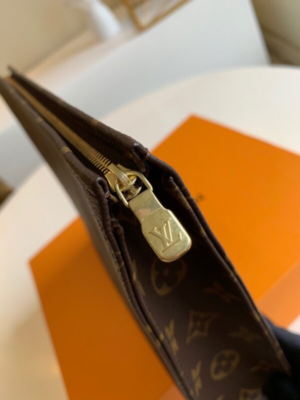Louis Vuitton Toilery Pouch
