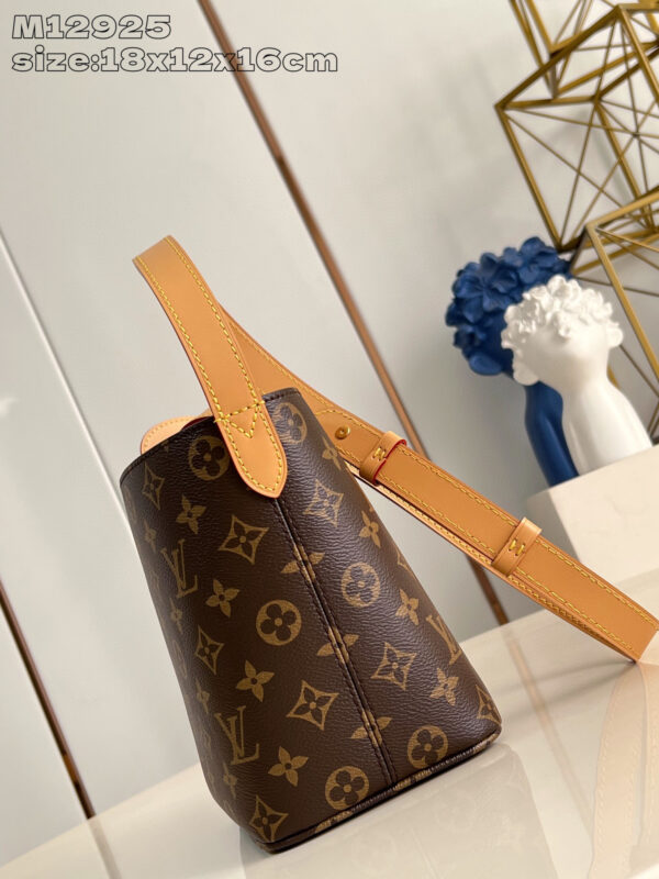 Louis Vuitton All In BB