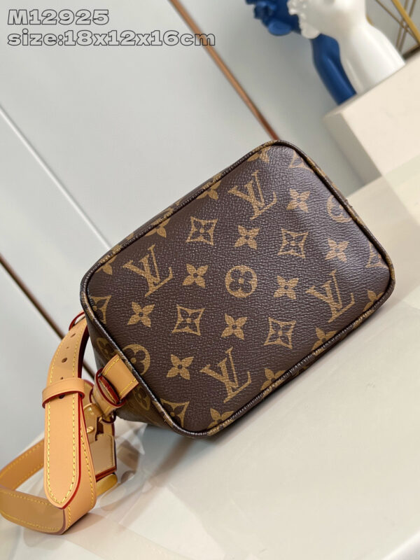 Louis Vuitton All In BB