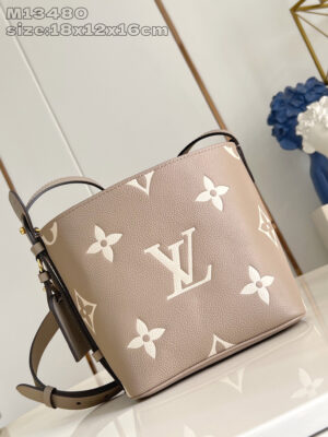 Louis Vuitton All In BB