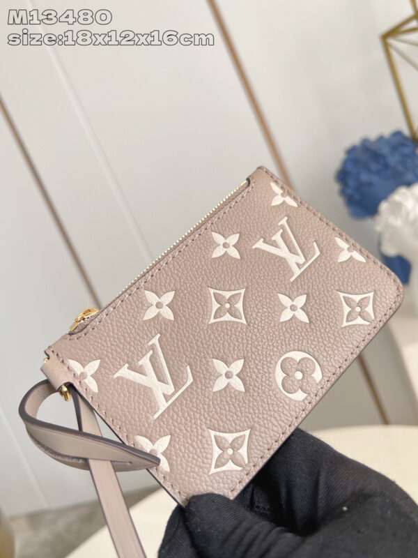 Louis Vuitton All In BB