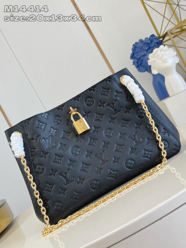Louis Vuitton Anytime PM