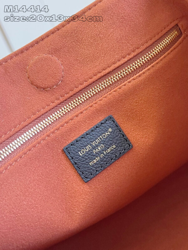 Louis Vuitton Anytime PM