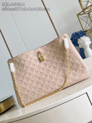 Louis Vuitton Anytime MM Bag
