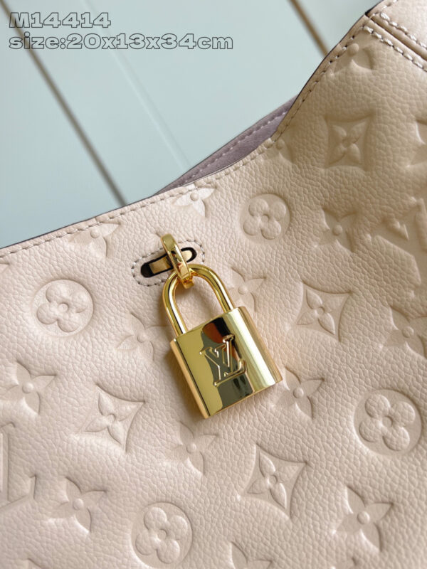 Louis Vuitton Anytime PM