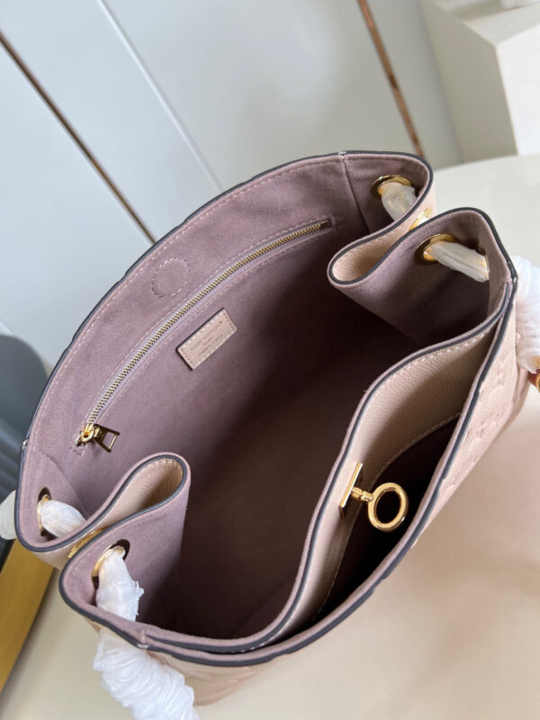 Louis Vuitton Anytime PM