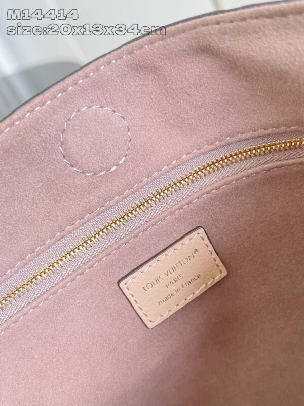 Louis Vuitton Anytime PM