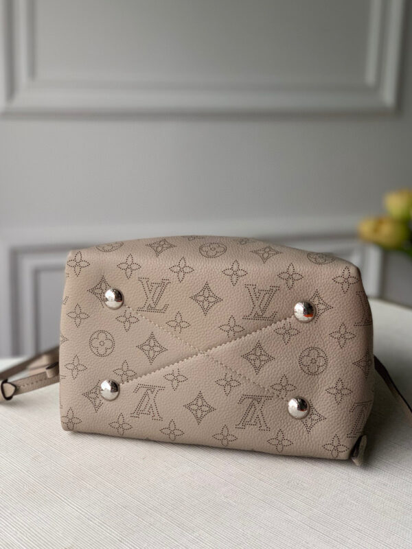 Louis Vuitton Bella