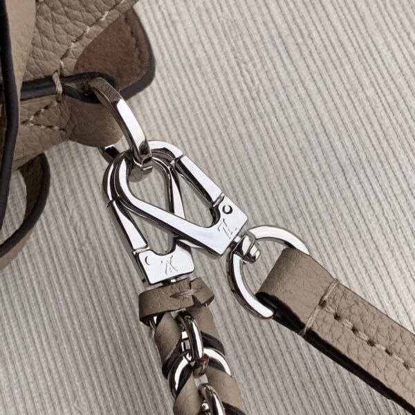 Louis Vuitton Bella
