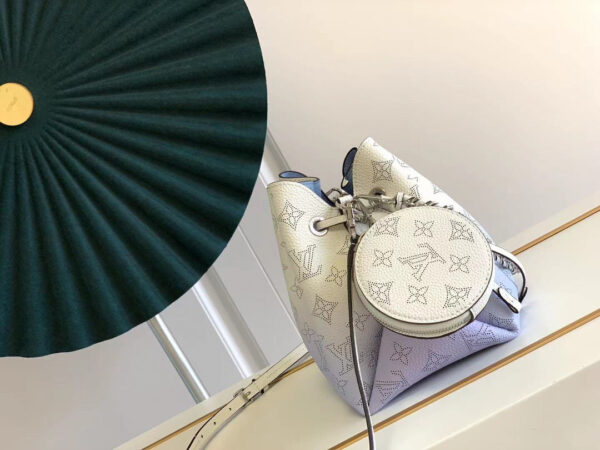 Louis Vuitton Bella