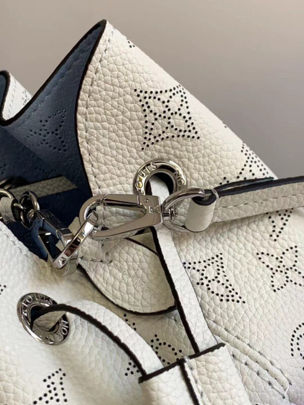 Louis Vuitton Bella