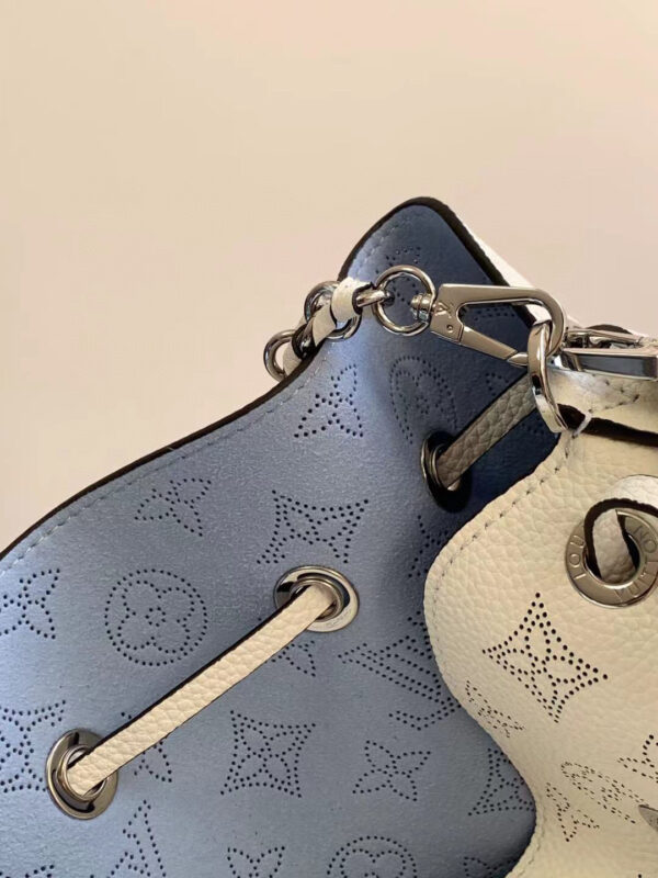 Louis Vuitton Bella