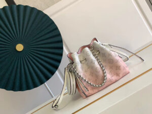 Louis Vuitton Bella