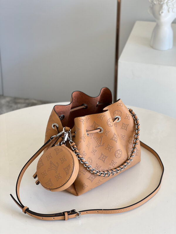 Louis Vuitton Bella