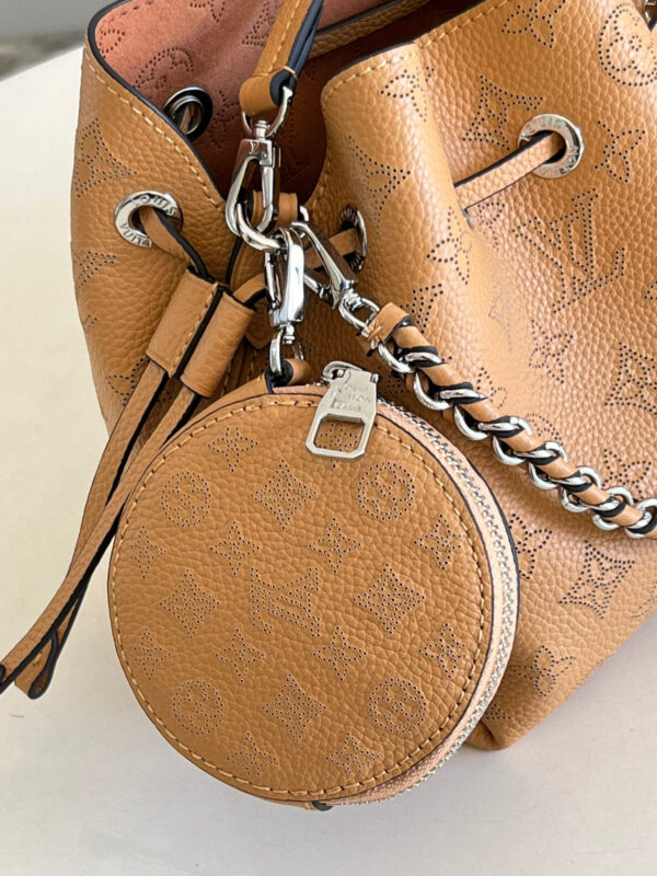 Louis Vuitton Bella