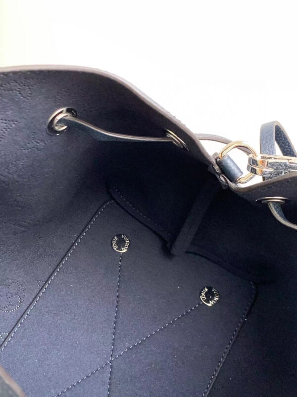 Louis Vuitton Bella