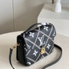 Louis Vuitton Pochette Metis